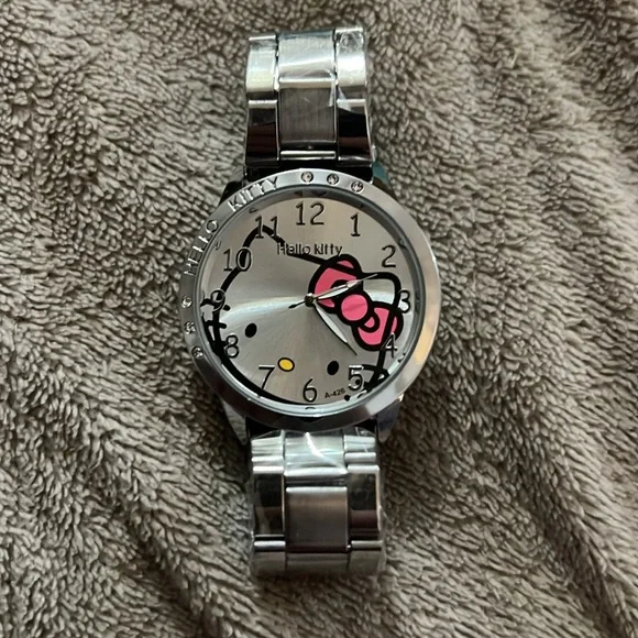 Hello Kitty Watch - Silver - Picture 2 of 3